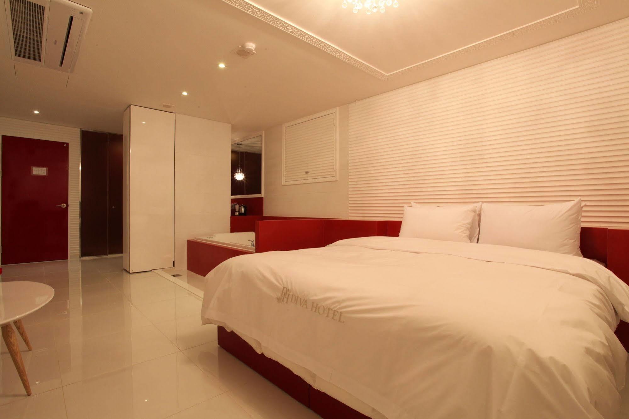 Diva Hotel Séoul Extérieur photo